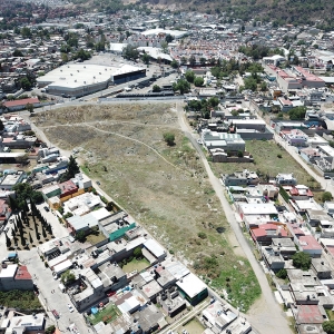 Gran inversin extensin de terreno de uso comercial, terrenos en venta